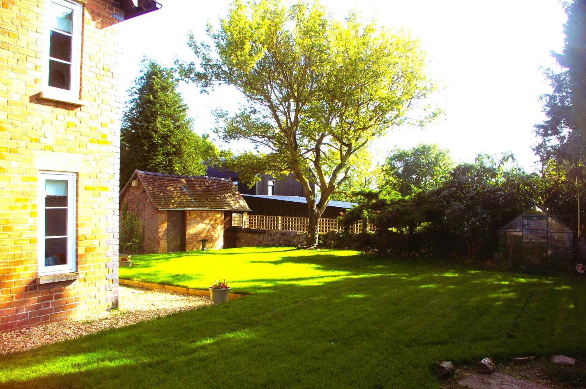 Elm Cottage Alvescot Exterior photo